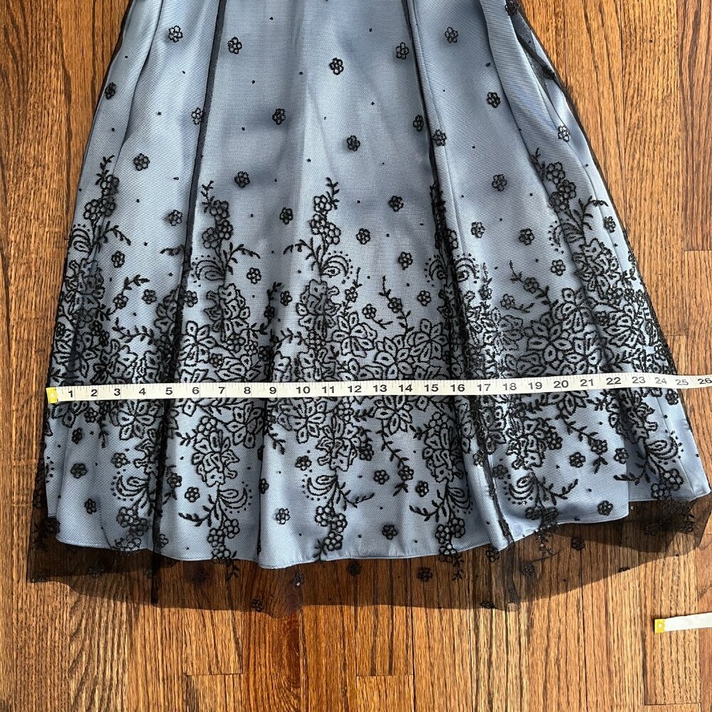 Adrianna Papell Boutique Women's Blue with Black Beaded Dress Size 8 - Picture 6 of 6